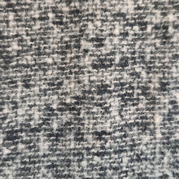 Just Cozy Blanket Scarf NWT - Picture 5 of 14